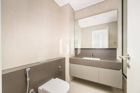 Casa urbana para venda em Tilal City, Sharjah, EAU 4 quartos, 246 m2 № 642903 - foto 17