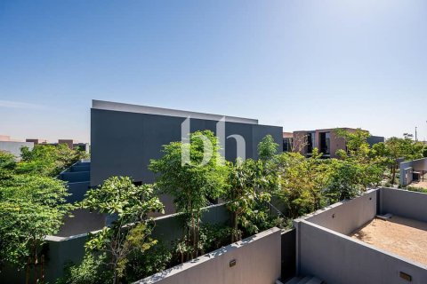 Casa urbana para venda em Tilal City, Sharjah, EAU 4 quartos, 246 m2 № 642903 - foto 18
