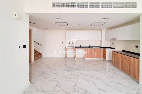 Maison de ville à vendre à Dubai Land, Dubai, EAU 3 chambres, 146 m2 № 664655 - photo 4