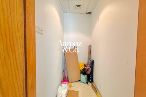 Apartment in Discovery Gardens, Dubai, UAE 1 bedroom, 90 sq.m. № 729899 - photo 14