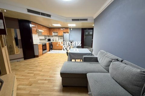 Apartmen di Jumeirah Lake Towers, Dubai, UAE 2 bilik tidur, 76 meter persegi № 729898