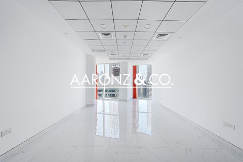 Oficina en alquiler en Business Bay, Dubai, EAU 41.1 m2 № 670606 - foto 4
