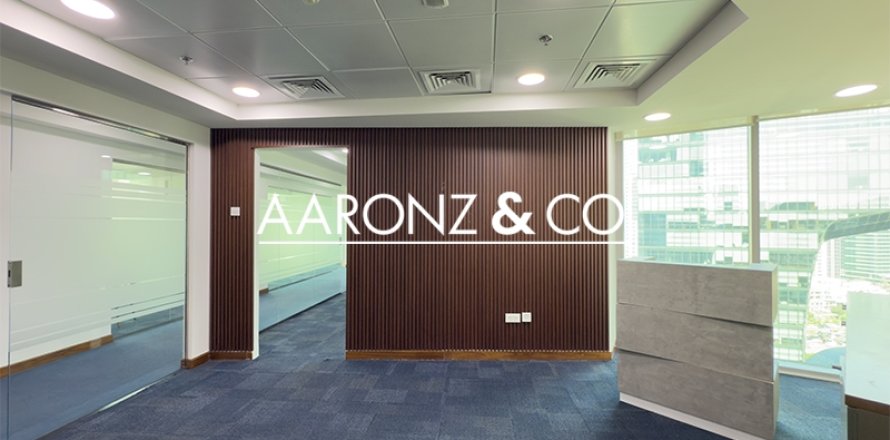 阿联酋 Dubai Business Bay 写字楼  70.9 平方米 , 编号 670604