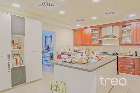 Üürile anda villa asukohaga Arabian Ranches, Dubai, AÜE: 5 magamistoaga, 450.3 m² Nr 753741 - pilt 6