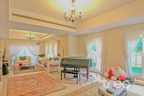 Üürile anda villa asukohaga Arabian Ranches, Dubai, AÜE: 5 magamistoaga, 450.3 m² Nr 753741 - pilt 4