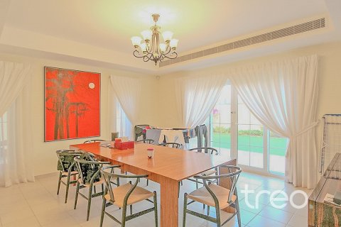 Üürile anda villa asukohaga Arabian Ranches, Dubai, AÜE: 5 magamistoaga, 450.3 m² Nr 753741 - pilt 3