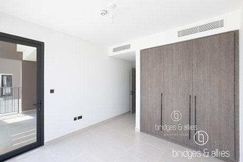 Villa Tilal Al Ghaf, Dubaijā, AAE 4 istabas, 217 m2 Nr. 687699 - attēls 10