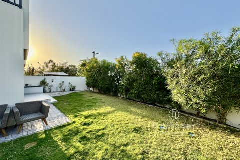 Villa i Dubai Hills Estate, Dubai, UAE 4 sovrum, 347 kvm Nr. 687702