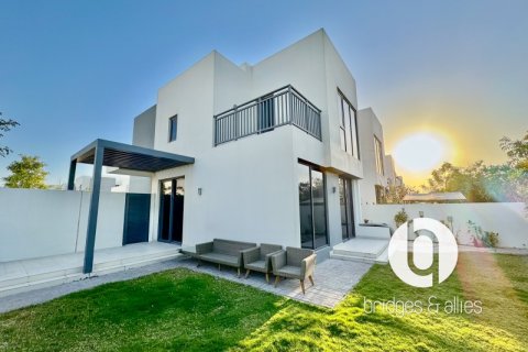 Dubai Hills Estate, UAE의 판매용 빌라 침실 4개, 347제곱미터 번호 687702 - 사진 3