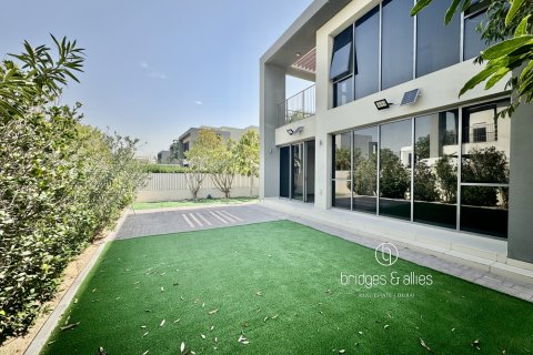 Villa til salgs i Dubai Hills Estate, Dubai, Emiratene 4 soverom, 473 kvm Nr. 687697 - Foto 3