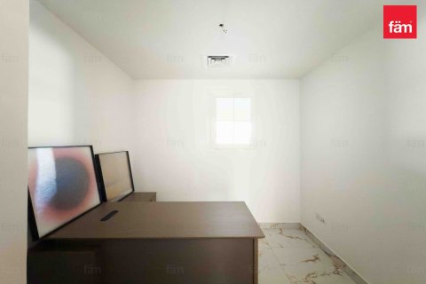 Villa til salgs i Dubai, Emiratene 4 soverom, 266.1 kvm Nr. 719078 - Foto 24