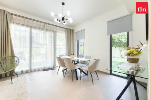 Vila u gradu Tilal Al Ghaf, Dubai, UAE 4 spavaće sobe, 228.6 m2 Br. 719081