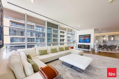Apartment til leje i City Walk, Dubai, UAE 3 soveværelser, 284.2 kvm № 712725 - foto 8