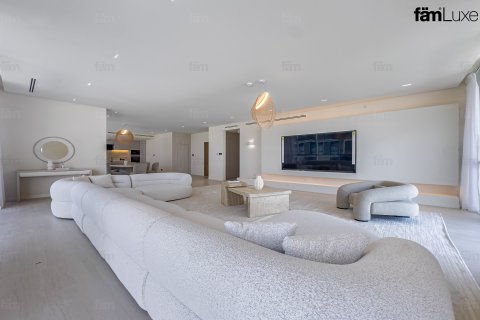 Пәтер City Walk, Дубай, БАӘ-да 3 жатын бөлмелер, 284.1 м² № 712725 - фото 4