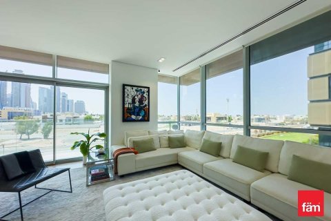 Apartment til leje i City Walk, Dubai, UAE 3 soveværelser, 284.2 kvm № 712725 - foto 2
