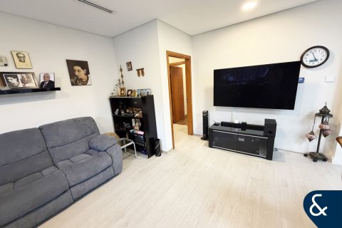 Appartement te huur in Motor City, Dubai, VAE 3 slaapkamers, 406 vr.m., nr 671358 - foto 8