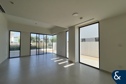 Villa à louer à The Valley, Dubai, EAU 4 chambres, 260 m2 № 671359 - photo 4