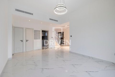Вилла Al Quoz, Дубай, БАӘ-да 5 жатын бөлмелер, 505.49 м² № 762413 - фото 12