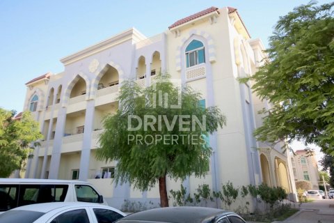 Zgrada u Dubai Investment Park, UAE 1005.68 m2 Br. 762411 - fotografija 9