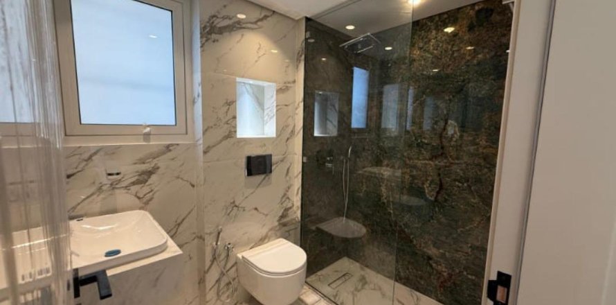 Byt v Emirates City, Ajman, SAE 2 ložnice, 115 m² Č.: 681629