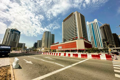 Business Bay, Dubai, UAE의 임대용 아파트 침실 2개, 123.56제곱미터 번호 637665 - 사진 1