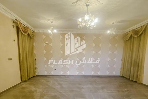 Villa te koop in Al Dhait, Ras Al Khaimah, VAE 9 slaapkamers, 929 vr.m., nr 656904 - foto 17