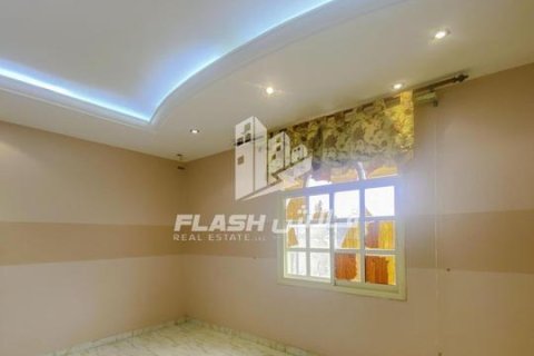 Villa te koop in Al Dhait, Ras Al Khaimah, VAE 9 slaapkamers, 929 vr.m., nr 656904 - foto 16