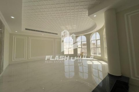 Villa te koop in Al Dhait, Ras Al Khaimah, VAE 4 slaapkamers, 1394 vr.m., nr 656899 - foto 5