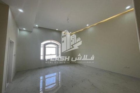 Villa te koop in Al Dhait, Ras Al Khaimah, VAE 4 slaapkamers, 1394 vr.m., nr 656899 - foto 7
