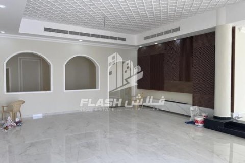 Villa te koop in Al Dhait, Ras Al Khaimah, VAE 4 slaapkamers, 1394 vr.m., nr 656899 - foto 6