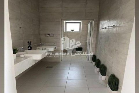 Vila u gradu Al Qusaidat, Ras Al Khaimah, UAE 6 spavaće sobe, 1394 m2 Br. 656901 - Slika 3