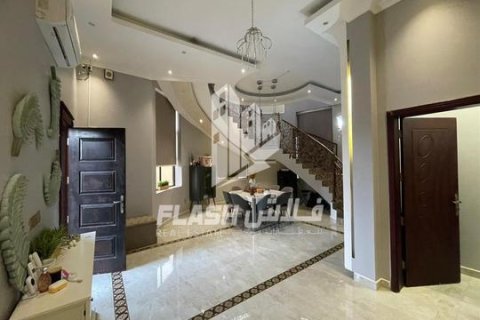 Villa til salg i Al Riffa, Ras Al Khaimah, UAE 3 soveværelser, 929 kvm № 656905 - foto 7