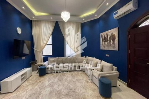 Villa til salg i Al Riffa, Ras Al Khaimah, UAE 3 soveværelser, 929 kvm № 656905 - foto 4