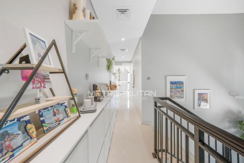 Casa urbana para venda em DAMAC Hills (Akoya by DAMAC), Dubai, EAU 3 quartos, 166 m2 № 664074 - foto 20