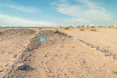 Pozemek v Khalifa City, Abu Dhabi, SAE 976 m² Č.: 629959 - fotografie 1