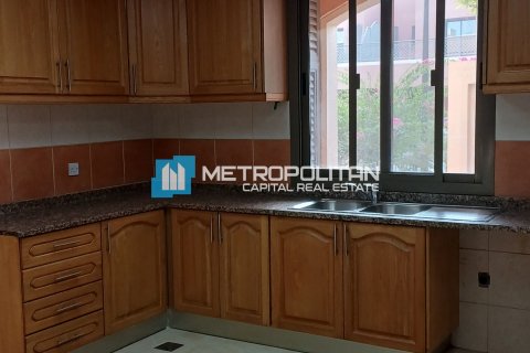 Vila v Abu Dhabi, SAE 4 ložnice, 274.1 m² Č.: 629957 - fotografie 5