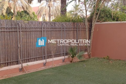 Vila v Abu Dhabi, SAE 4 ložnice, 274.1 m² Č.: 629957 - fotografie 24