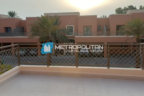 Vila v Abu Dhabi, SAE 4 ložnice, 274.1 m² Č.: 629957 - fotografie 4
