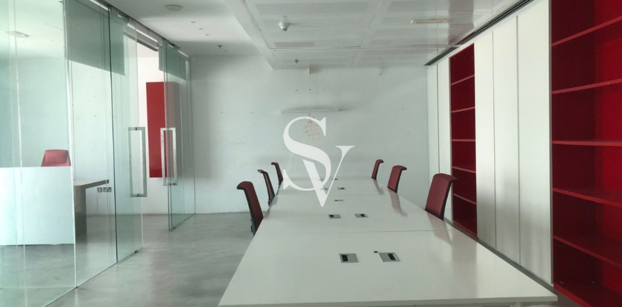 Офис Джумейра Лейк Тауэрс, Дубай, БАӘ-да 108 м² № 658042