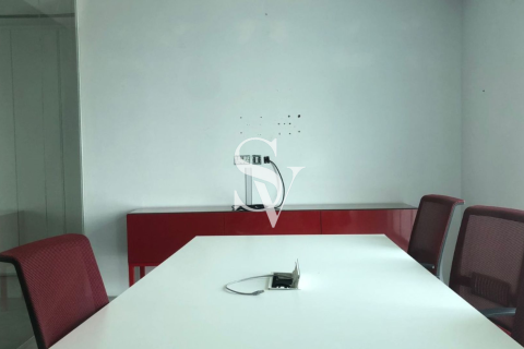 Офис Джумейра Лейк Тауэрс, Дубай, БАӘ-да 108 м² № 658042 - фото 8