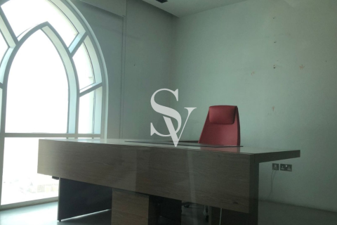 Офис Джумейра Лейк Тауэрс, Дубай, БАӘ-да 108 м² № 658042 - фото 14