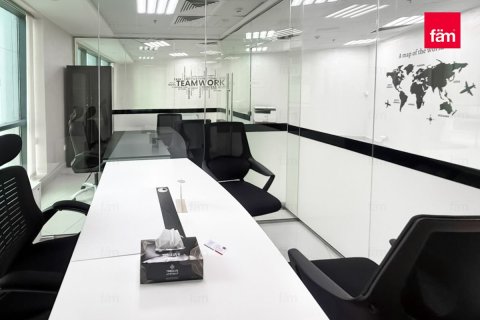 Oficina en alquiler en Business Bay, Dubai, EAU 167.2 m2 № 648060 - foto 3