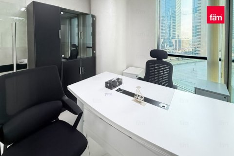 Oficina en alquiler en Business Bay, Dubai, EAU 167.2 m2 № 648060 - foto 6