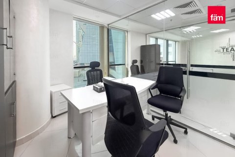 Oficina en alquiler en Business Bay, Dubai, EAU 167.2 m2 № 648060 - foto 4