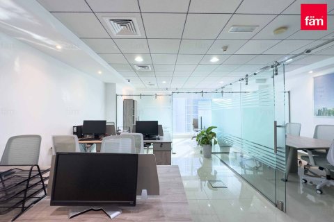 Office til salg i Business Bay, Dubai, UAE 76.3 kvm № 648059 - foto 9