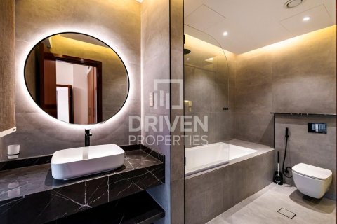 Duplex v DIFC, Dubai, SAE 2 spálne, 165 m2 č. 654703 - Fotografia 11