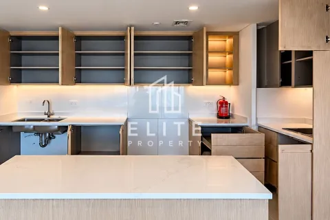 Appartamento in affitto a Dubai, EAU 4 camere da letto, 223 mq. № 764626 - foto 3