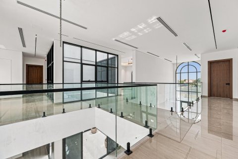 Dubai, BAE’de kiralık villa 5 yatak odası, 1219.07 m² No 754469 - fotoğraf 21