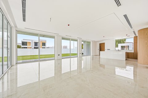 Dubai, BAE’de kiralık villa 4 yatak odası, 1505.77 m² No 754472 - fotoğraf 12
