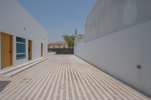 Dubai, BAE’de kiralık villa 4 yatak odası, 1505.77 m² No 754472 - fotoğraf 30